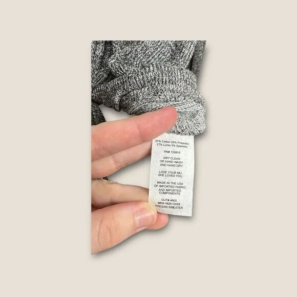 Show Me Your MuMu Keegan Sweater Size Small NWT - Picture 10 of 10